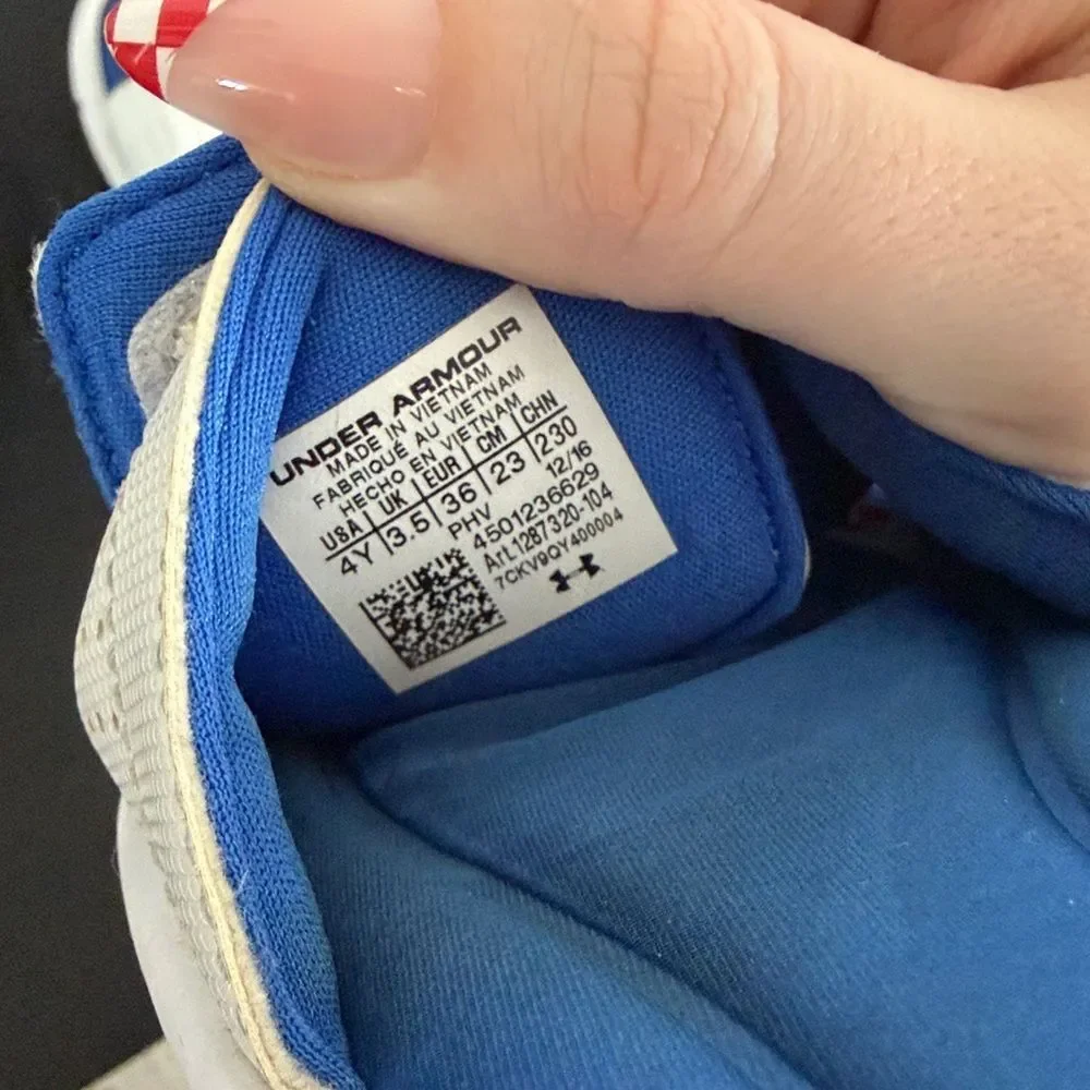 Under Armour Blue and White Slide Sandals 4Y